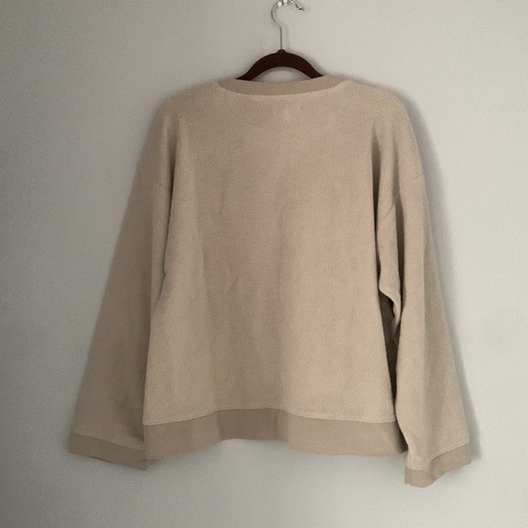 Madewell Brushed Sweatshirt Alabaster Medium Side-Button Accent Relaxed Cozy - Picture 9 of 17